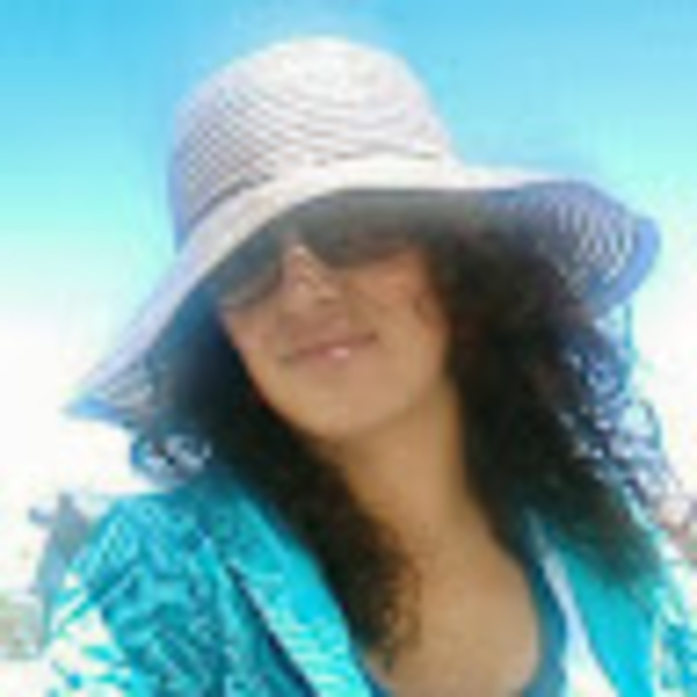 Meet your Posher, Esmeralda